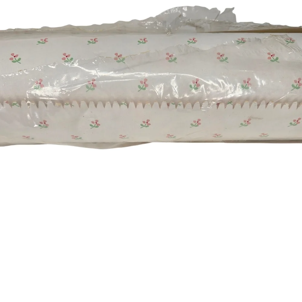 WALLCOVERINGS By Collins & Aikman Pre-pasted vinyl wallpaper Pink Floral Vintage